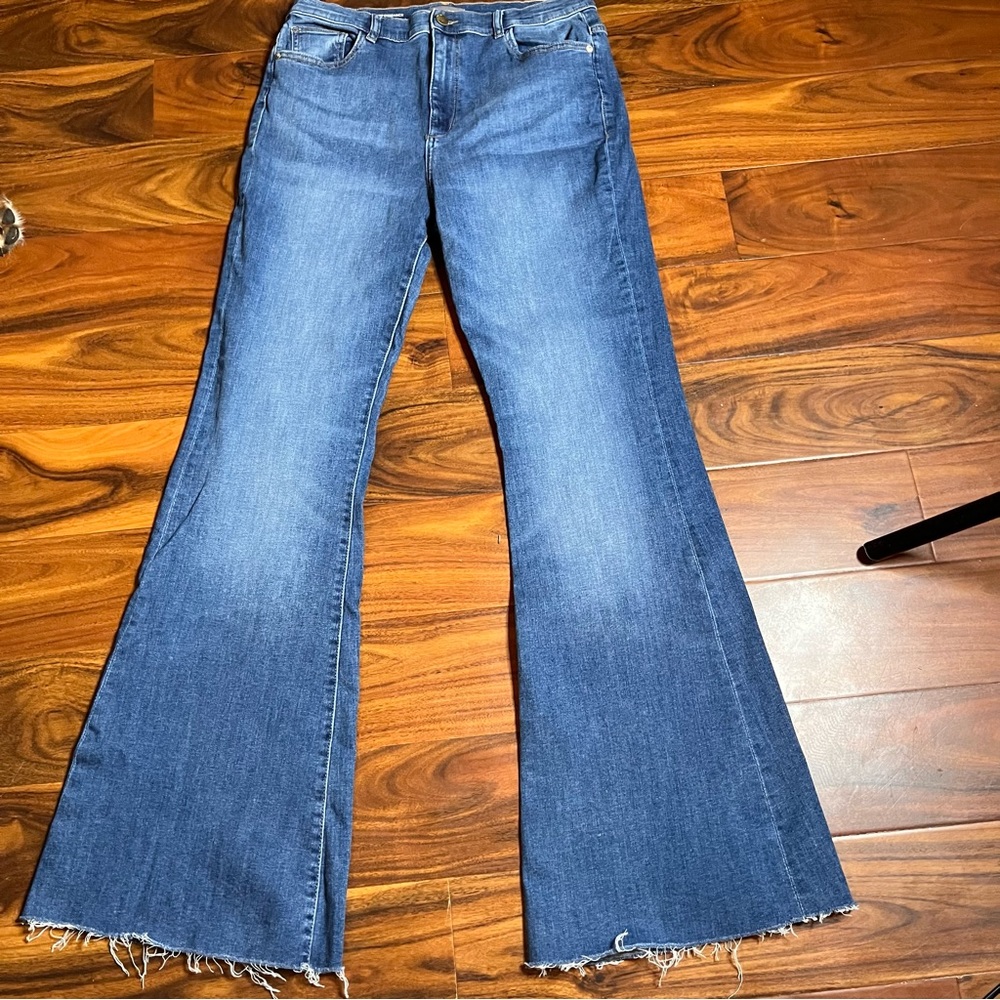 DL1961 Rachel flare women’s size 31 flared blue jeans